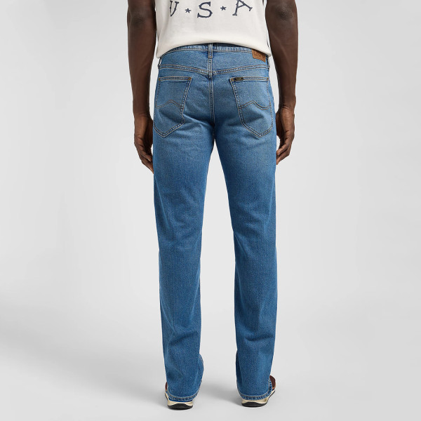 Lee® Daren Zip Fly Low Stretch Regular Jean in Denim Savant (112370646)