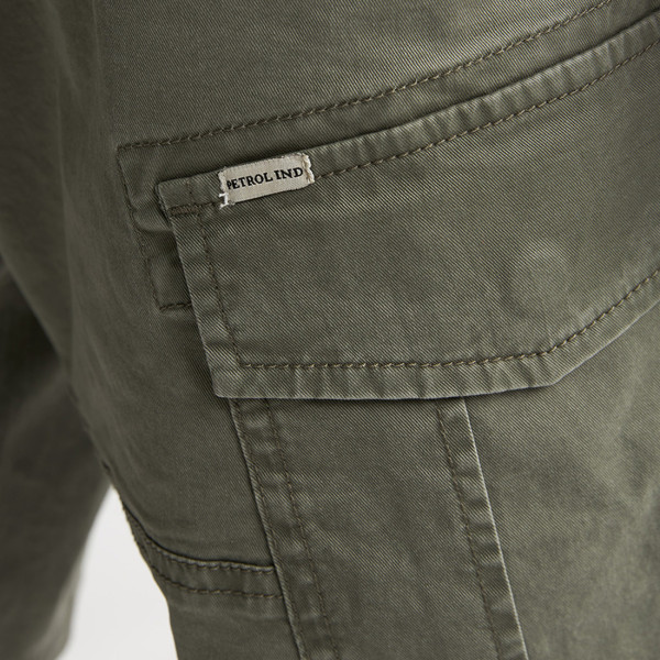 Petrol Industries® Cargo Short Dusty Army (M-1060-SHO536-6134)
